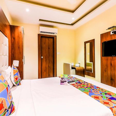 Fabexpress Adlon Andheri East مومباي المظهر الخارجي الصورة