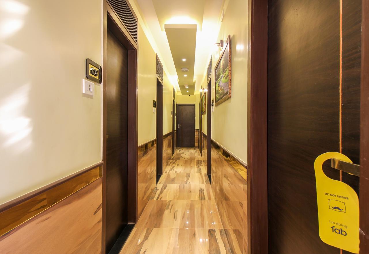Fabexpress Adlon Andheri East مومباي المظهر الخارجي الصورة