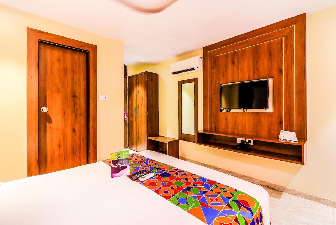 Fabexpress Adlon Andheri East مومباي المظهر الخارجي الصورة